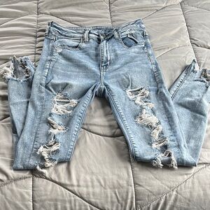 Distressed AE Women's Jeans